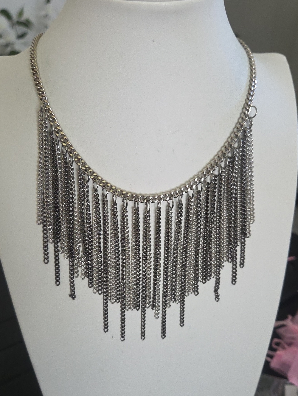 Paparazzi Urban Fringe Silver Necklaxe NWT